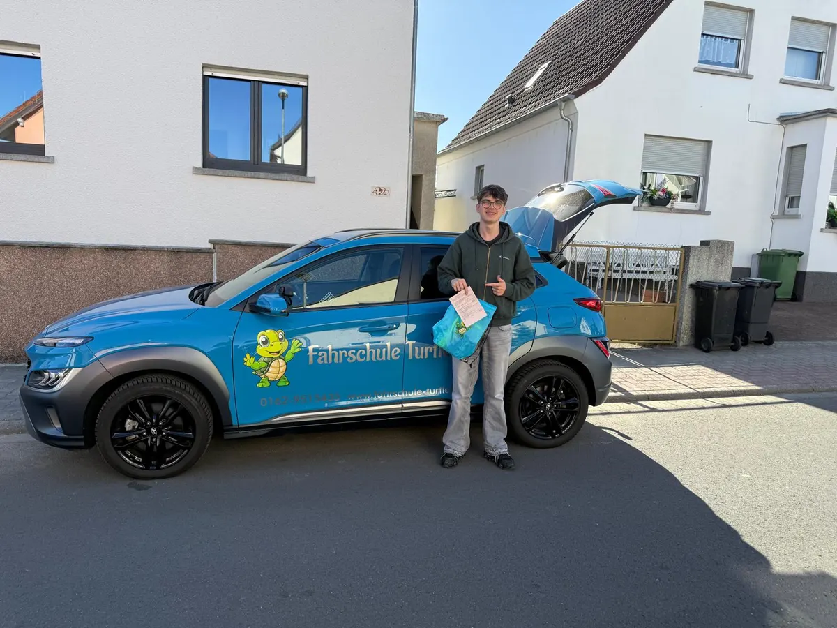 Führerschein bestanden – turtleboost Fahrschule Hainburg