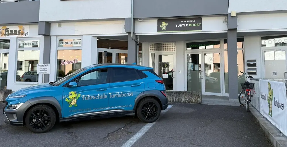 Räume der Fahrschule turtleboost in der Königsberger Straße 75, Hainburg